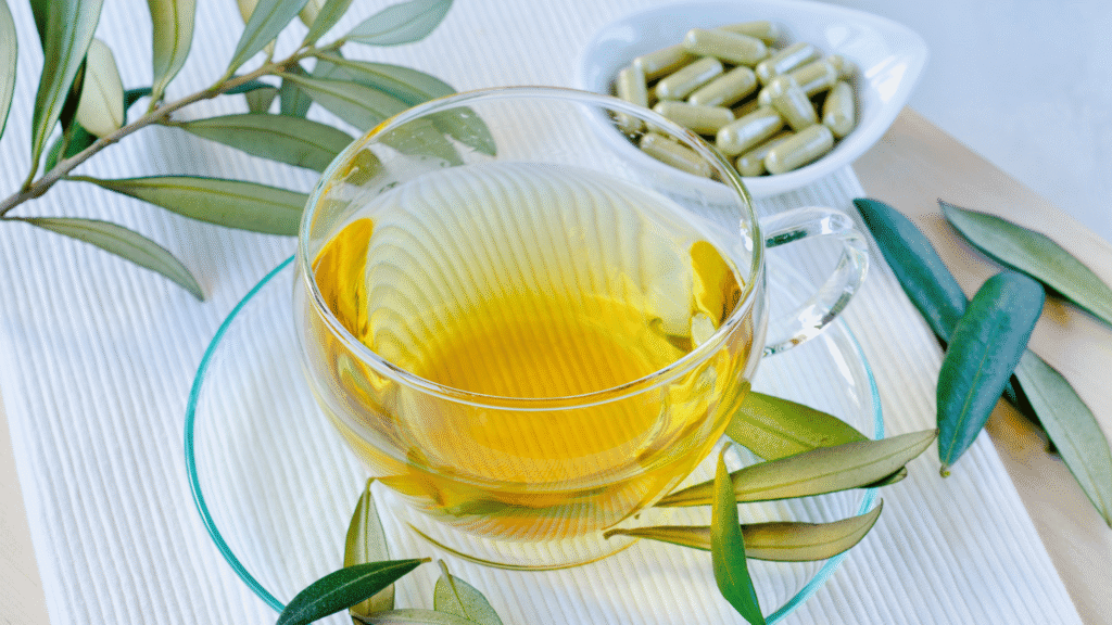 Visual comparison between herbal detox teas and HepatoBurn capsules, highlighting convenience and ingredient potency.